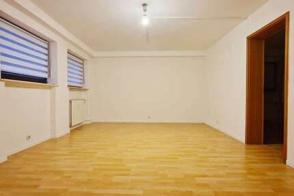 Wohnung Wetter (Hessen) - 1 Zimmer, 40 m&sup2;, 350&euro; | Angebot:27350146