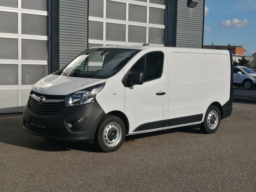 Opel Vivaro 79.000 km 17.799 € Landau 76829