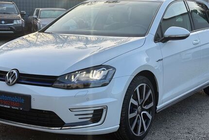 VW Golf 129.700 km 13.700 &euro; Forsting/Pfaffing 83539