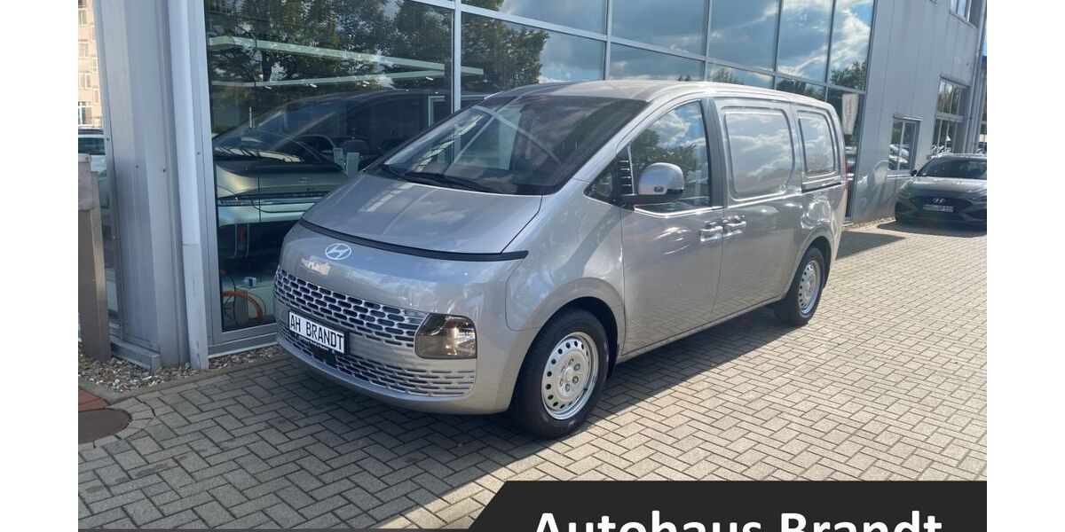 Hyundai STARIA 3.700 km 33.450 &euro; Rostock 18146