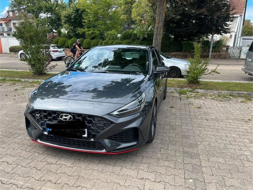 i30