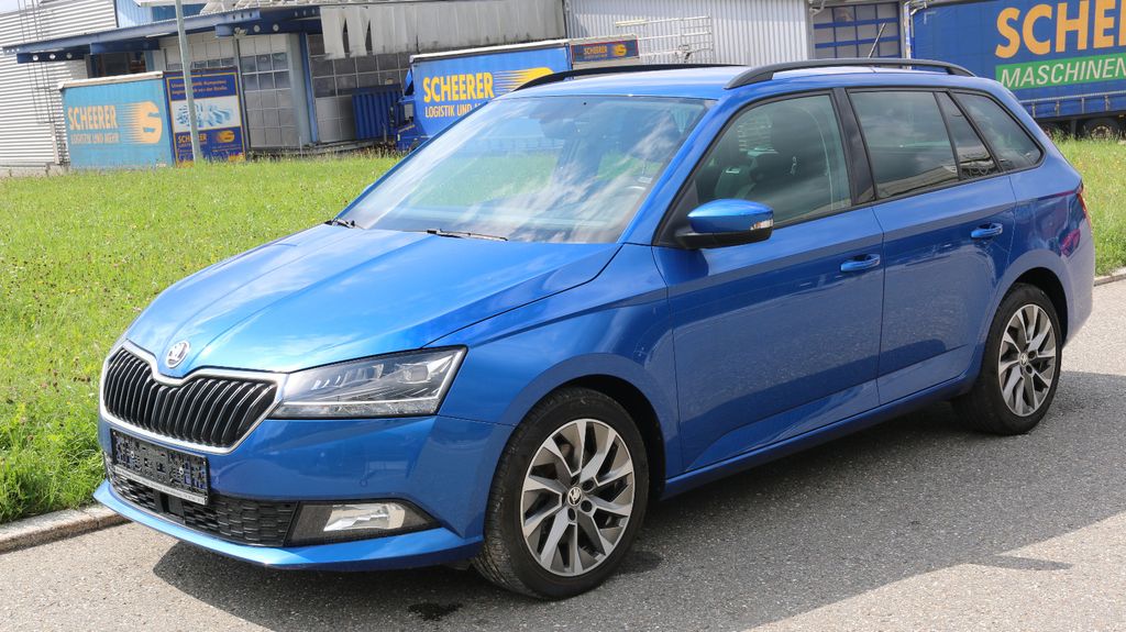 Skoda Fabia 69.000 km 15.990 &euro; Aichhalden-Rötenberg 78733
