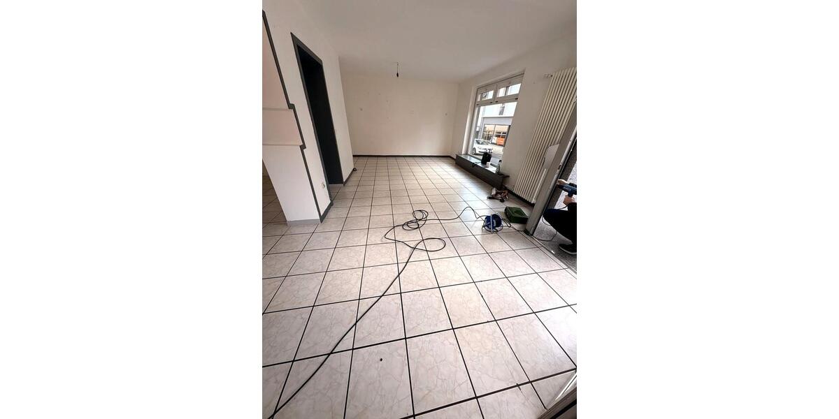 Gewerbeobjekt Bad Dürkheim - 900&euro; | Angebot:26040506