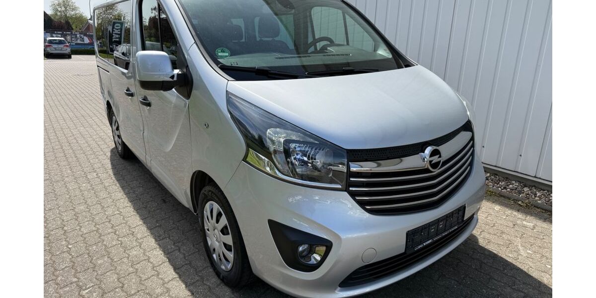 Opel Vivaro 167.000 km 8.999 &euro; Wesel 46485