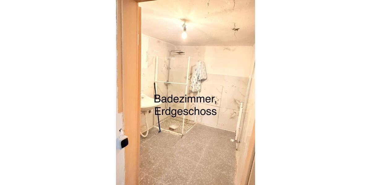 Gemütliche Ferienwohnung ,Monteurzimmer, Berufstätige, Firmengest 6 zimmer