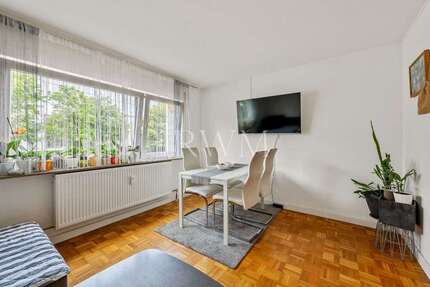 Wohnung zum Kaufen in Stuttgart 210.000 € 48 m²