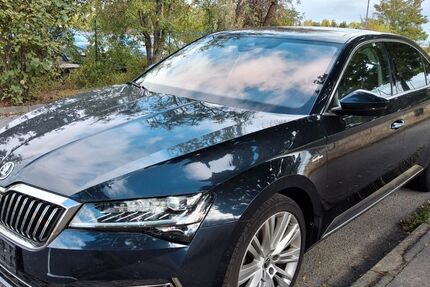 Skoda Superb 168.000 km 19.800 &euro; Berlin 12347