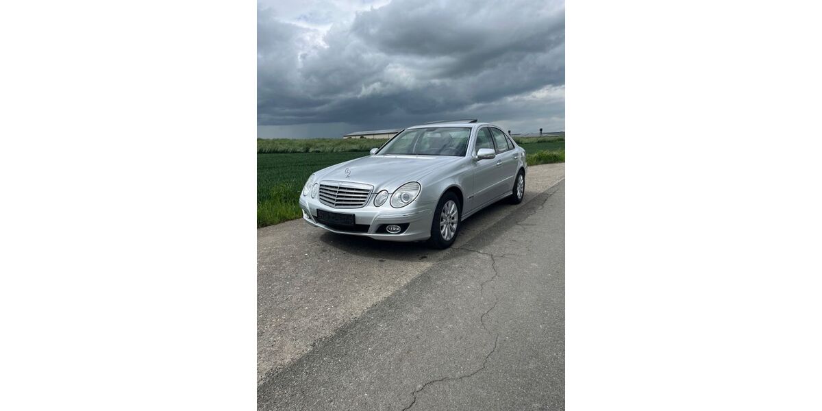 Mercedes-Benz E 280 197.000 km 8.000 &euro; Wermsdorf 04779