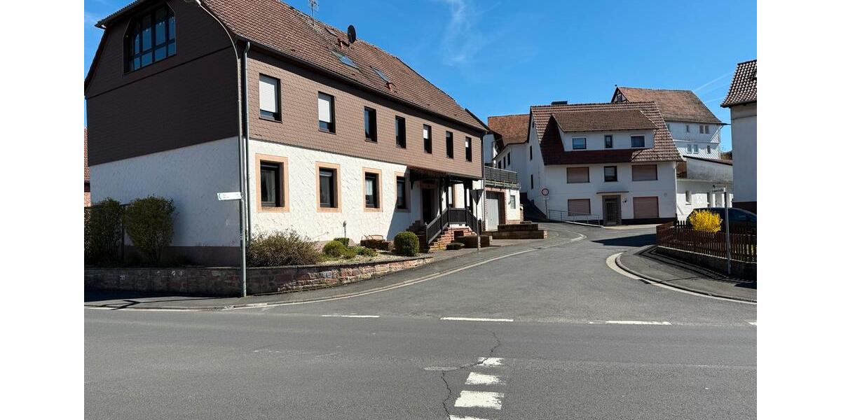 Einfamilienhaus Steinau an der Straße - 14 Zimmer, 300 m&sup2;, 300.000&euro; | Angebot:26084319