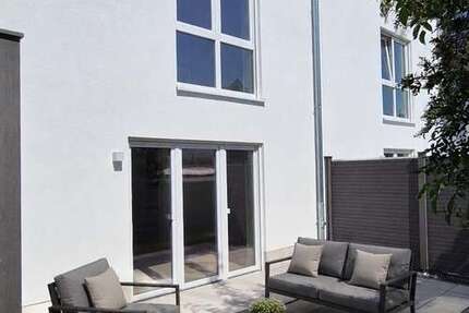 Haus Fuldatal Ihringshausen - 4.5 Zimmer, 140 m&sup2;, 1.690&euro; | Angebot:27159766