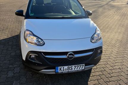 Opel Adam 93.200 km 8.900 &euro; Kiel 24145