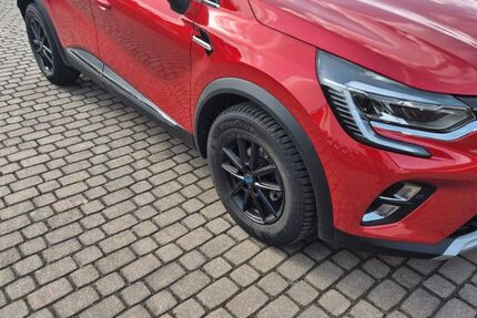 Renault Captur 35.000 km 18.495 &euro; Selb 95100