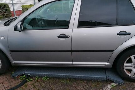 VW Golf 150.000 km 2.800 € reilingen 68799