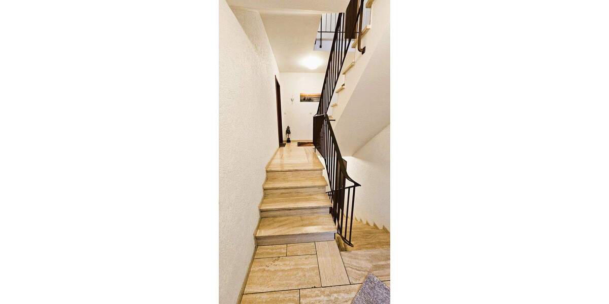 Etagenwohnung Viersen Süchteln - 2 Zimmer, 75 m&sup2;, 170.000&euro; | Angebot:24037375