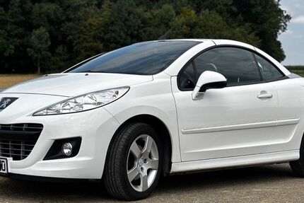 Peugeot 207 156.000 km 4.999 € Blaufelden 74572