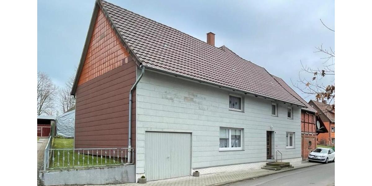Bauernhaus, Landhaus Dassel - 6 Zimmer, 180 m&sup2;, 165.000&euro; | Angebot:25280904