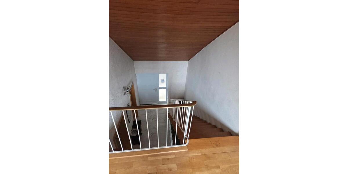 Etagenwohnung Petersberg - 1 Zimmer, 30 m&sup2;, 509&euro; | Angebot:26698322