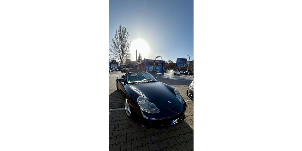 Porsche Boxster 181.000 km 20.499 &euro; Stuttgart 70435