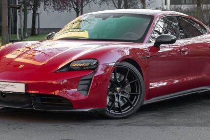 Porsche Taycan 17.852 km 85.930 € Berlin 10587
