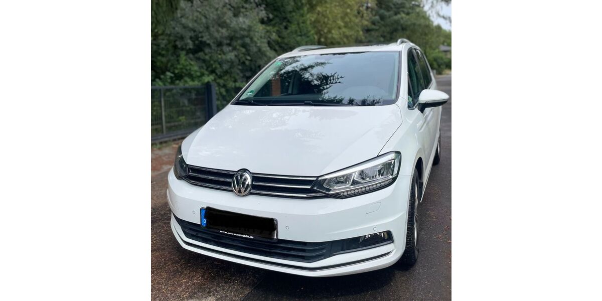 VW Touran 148.000 km 16.900 &euro; Glienicke/Nordbahn 16548