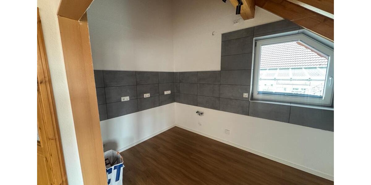 Etagenwohnung Niestetal - 3 Zimmer, 92 m&sup2;, 1.275&euro; | Angebot:25184868