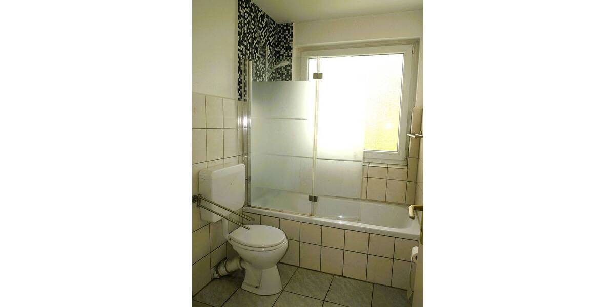 Etagenwohnung Wolfenbüttel Stadtgebiet - 3 Zimmer, 75 m&sup2;, 530&euro; | Angebot:26902683