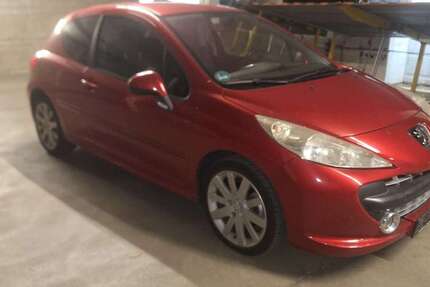 Peugeot 207 182.618 km 1.900 € DÜSSELDORF 40219