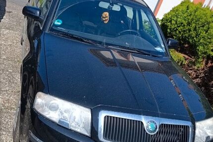 Skoda Superb 248.000 km 899 &euro; Willmars 97647
