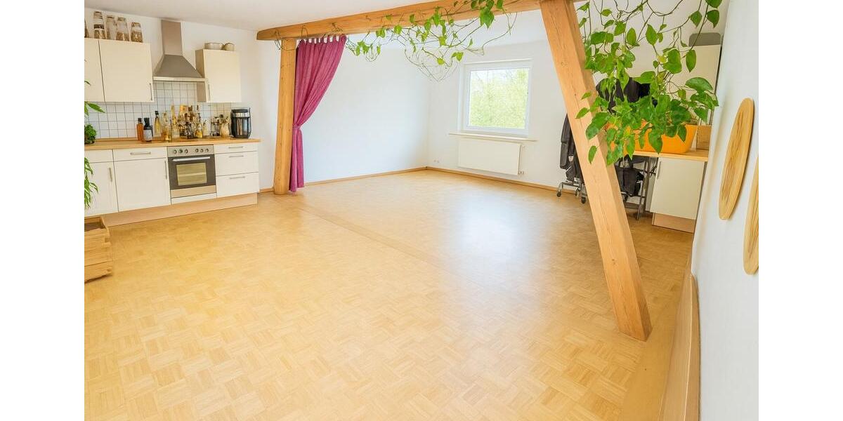Etagenwohnung Haßfurt - 4 Zimmer, 116 m&sup2;, 1.000&euro; | Angebot:26639967