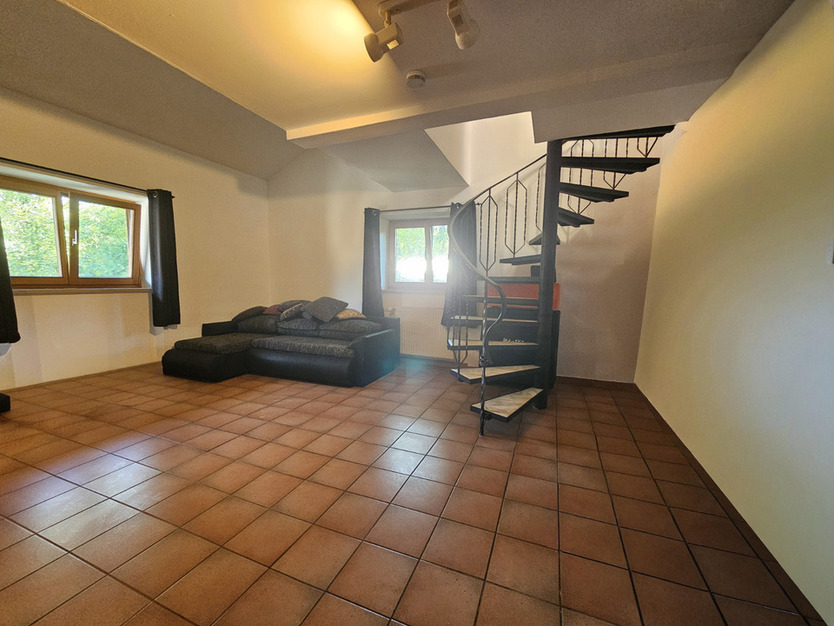 Helle 2-ZImmer Wohnung mit Außenstellplatz in Kampberg zimmer