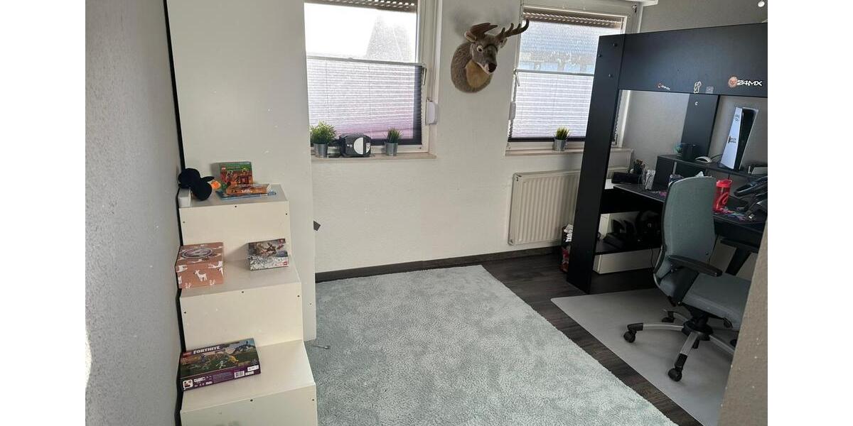 Etagenwohnung Fürstenau - 6 Zimmer, 150 m&sup2;, 900&euro; | Angebot:24853038