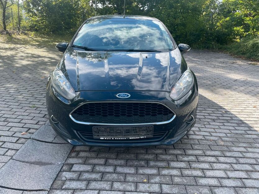 Ford Fiesta 120.000 km 5.000 € Suhl 98527