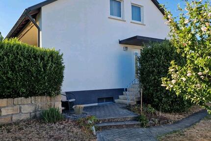 Haus Ofterdingen - 7 Zimmer, 130 m&sup2;, 530.000&euro; | Angebot:27128130