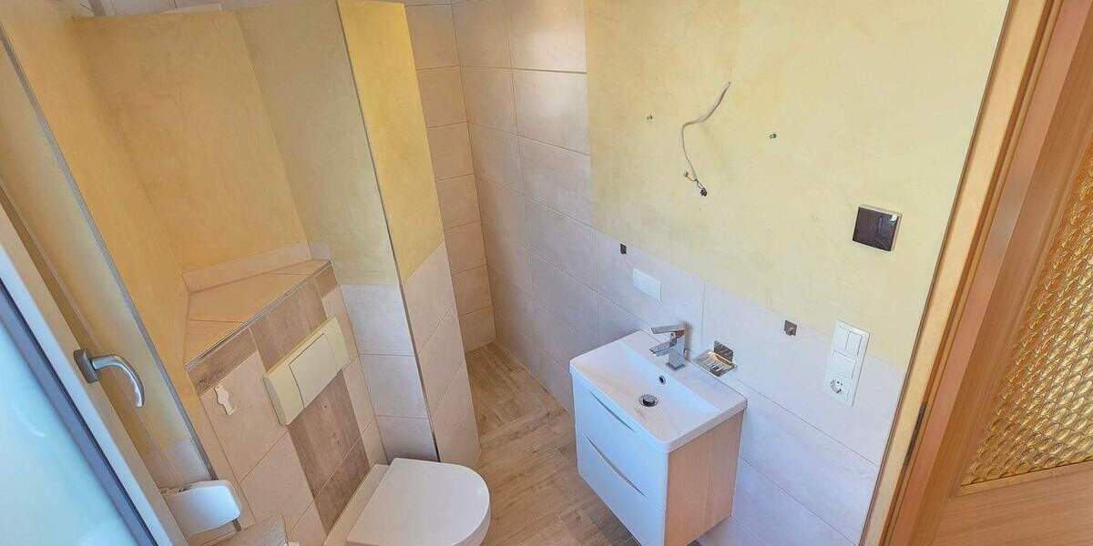 Einfamilienhaus Neustadt bei Coburg Neustadt - 4 Zimmer, 106 m&sup2;, 186.000&euro; | Angebot:25746913