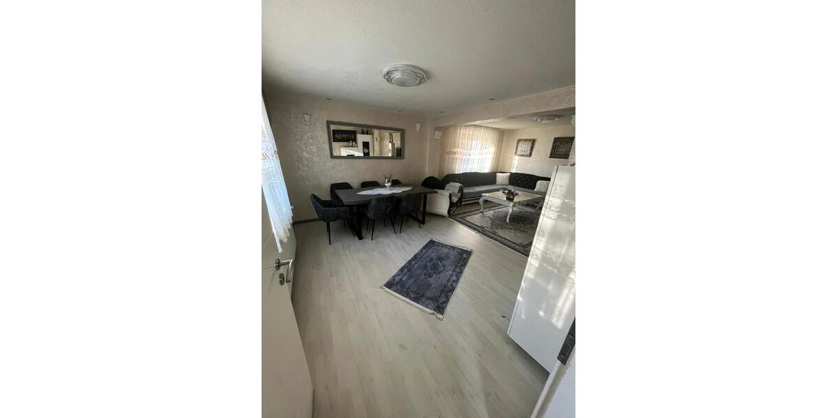 Einfamilienhaus Willebadessen - 7 Zimmer, 174 m&sup2;, 110.000&euro; | Angebot:26698052
