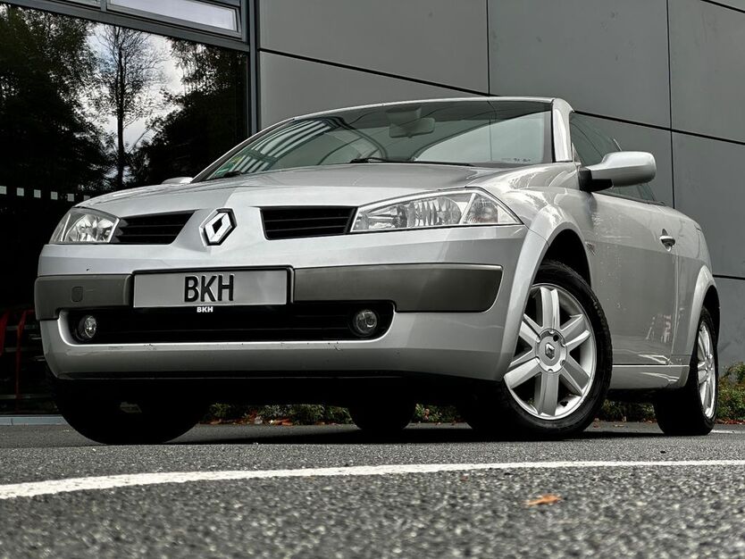 Renault Megane 198.000 km 2.992 € Siegen 57072