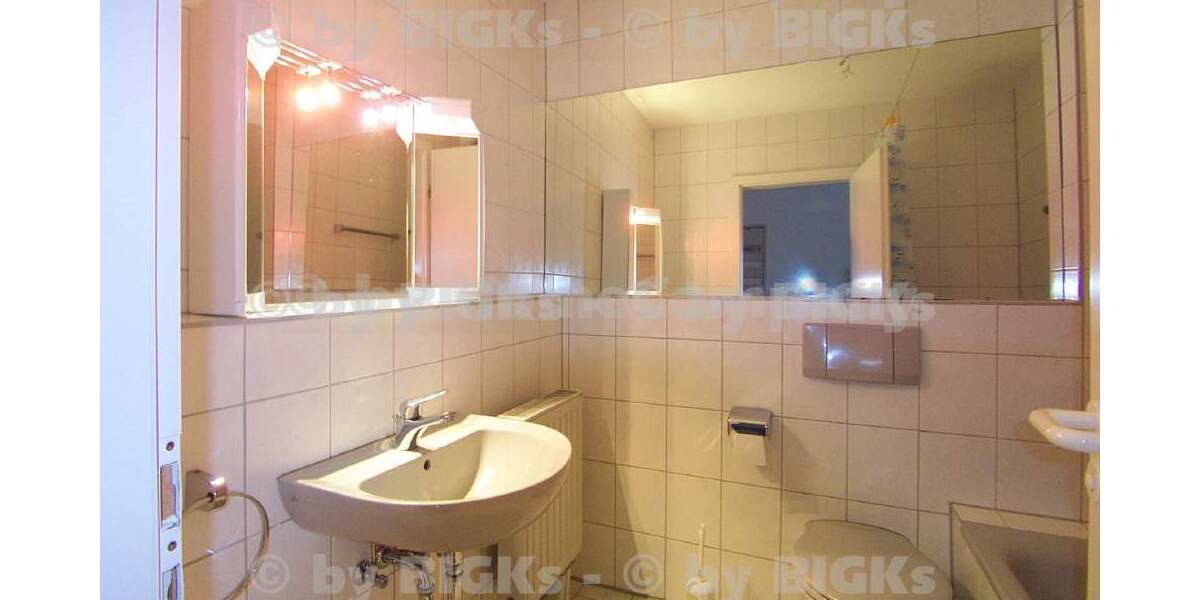 BIGKs: Albrechts:1 12 Zimmer-Wohnung mit Einbauküche,Balkon (-;) - Etagenwohnung Suhl Albrechts | Angebot:6629623