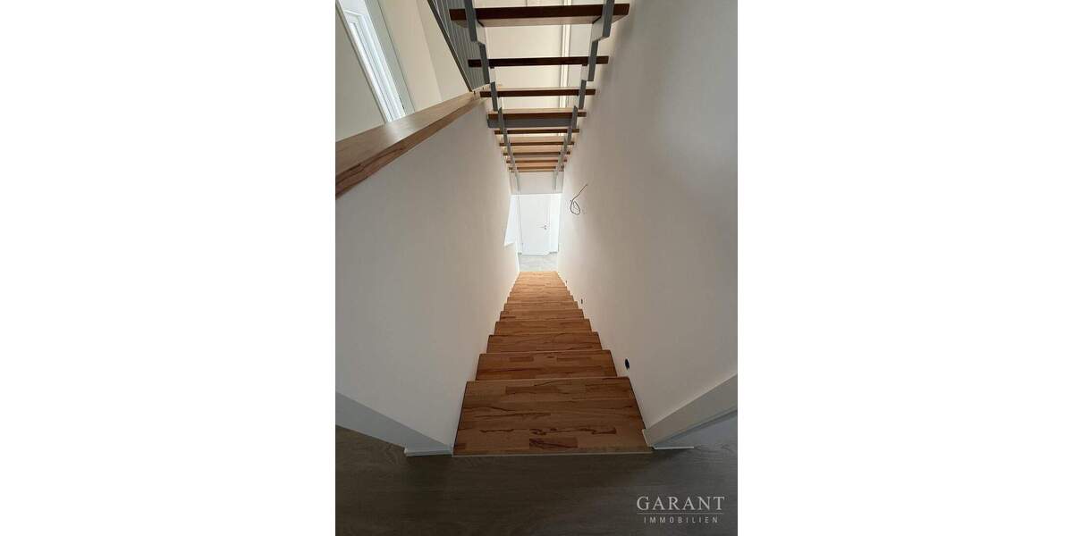 Doppelhaushälfte Talheim - 6 Zimmer, 130 m&sup2;, 1.950&euro; | Angebot:25910062