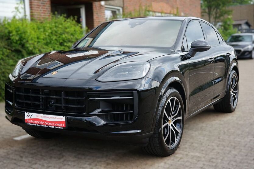 Porsche Cayenne 2.300 km 99.800 € Harrislee 24955