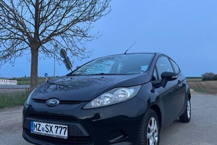 Ford Fiesta 67.090 km 4.299 &euro; Mainz 55124