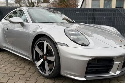 Porsche 992 1.408 km 157.900 &euro; Frankfurt am Main / Bergen-Enkheim 60388
