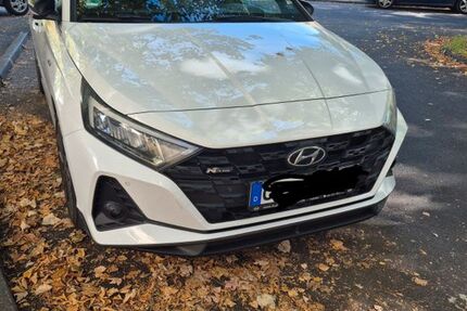 Hyundai i20 120.000 km 12.900 &euro; Mainhausen 63533