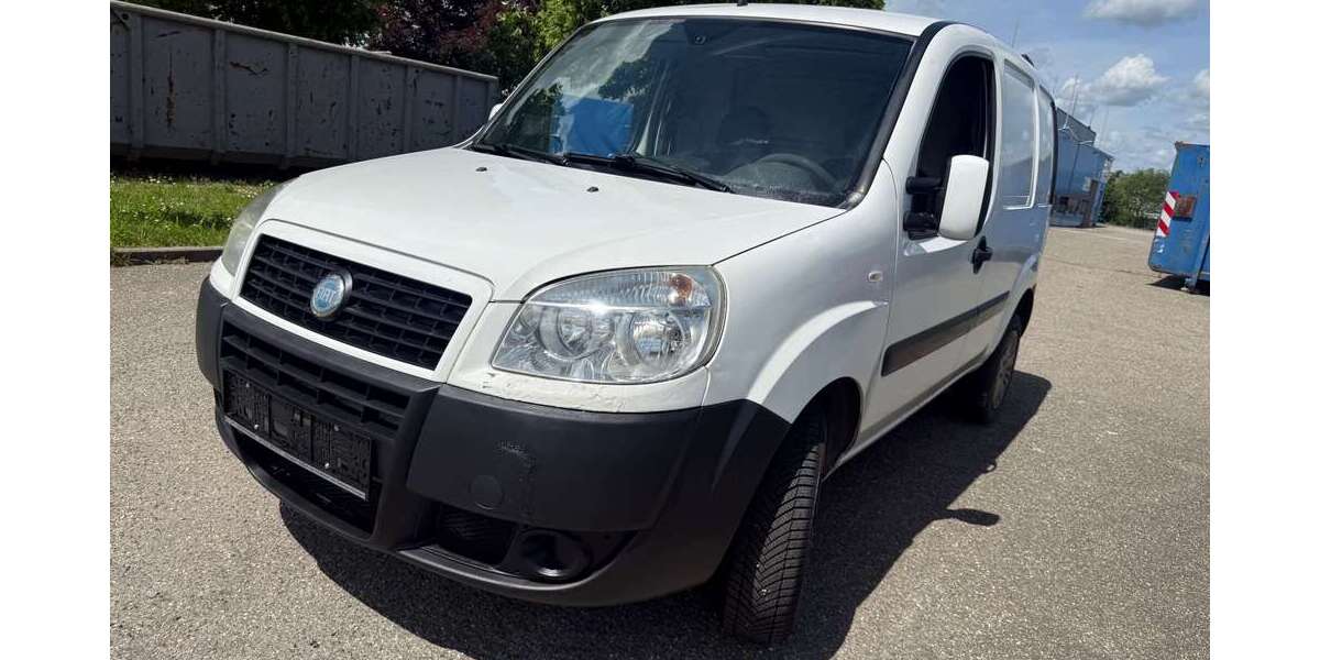 Fiat Doblo 130.578 km 3.299 &euro; Remchingen 75196
