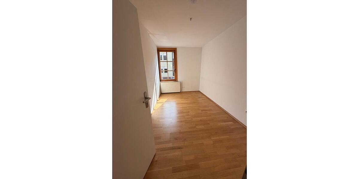 Etagenwohnung Schotten - 3 Zimmer, 92 m&sup2;, 700&euro; | Angebot:26335168