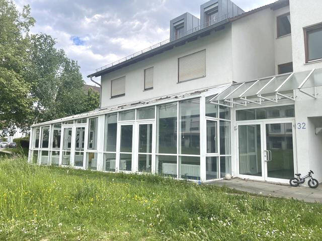 Gewerbeobjekt Singen (Hohentwiel) Singen - 325.000&euro; | Angebot:25708463