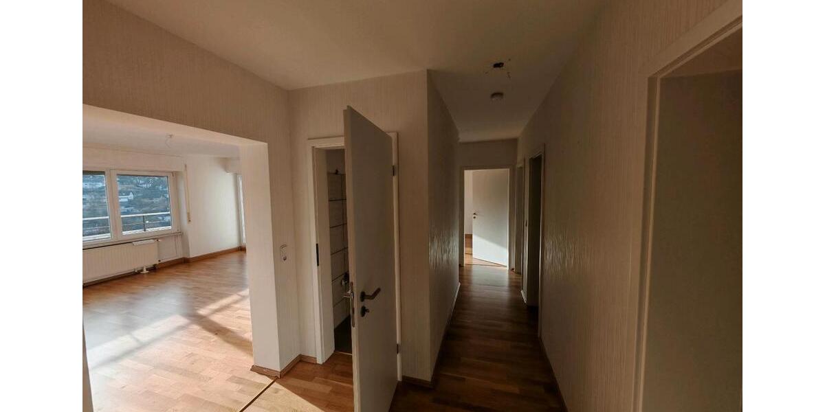 Dachgeschoßwohnung Gummersbach Hepel - 2 Zimmer, 84 m&sup2;, 520&euro; | Angebot:25046391