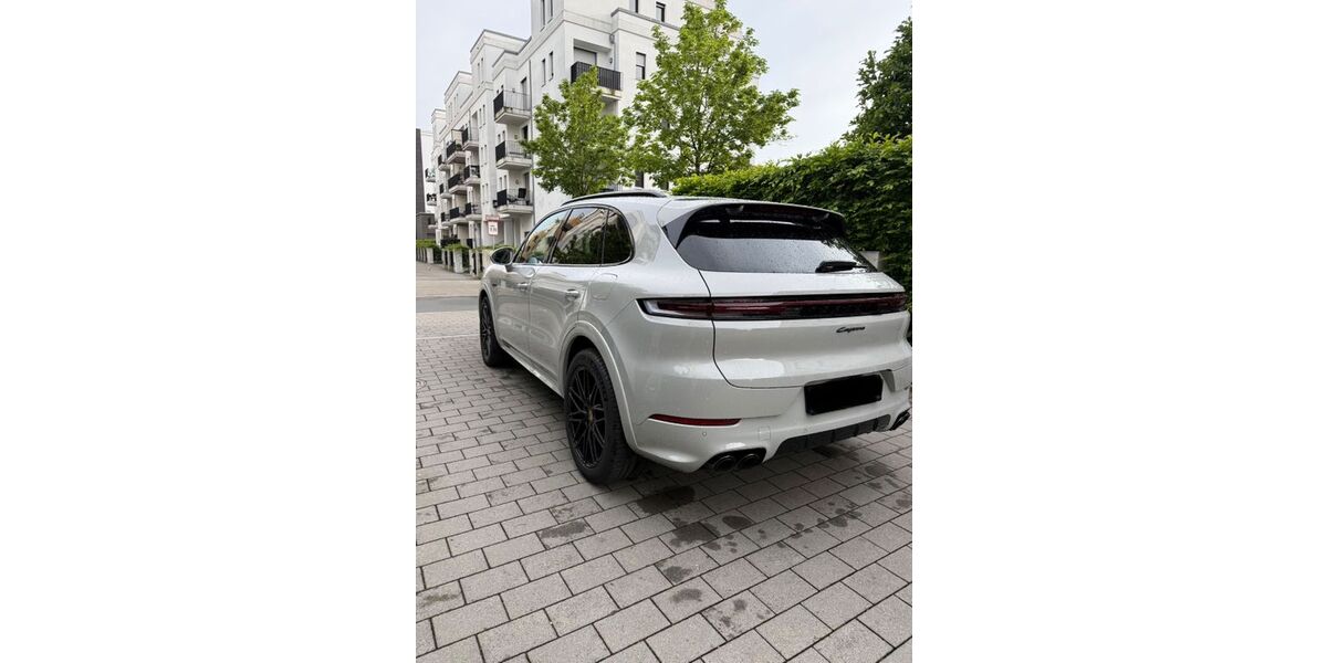 Porsche Cayenne 45.000 km 97.500 &euro; Frankfurt am Main 60486