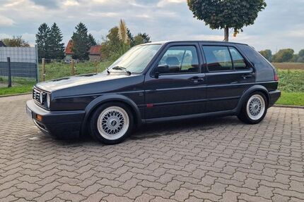 VW Golf 344.000 km 11.200 &euro; Lemgo 32657