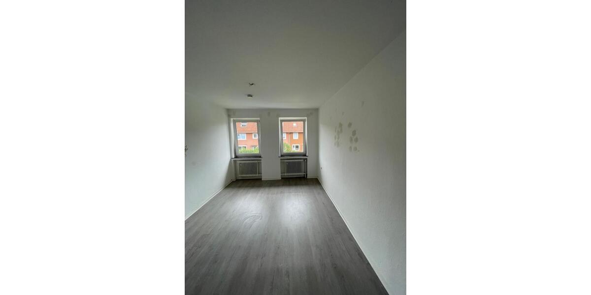 Reihenhaus Hannover Bothfeld-Vahrenheide - 6 Zimmer, 100 m&sup2;, 449.000&euro; | Angebot:27299110
