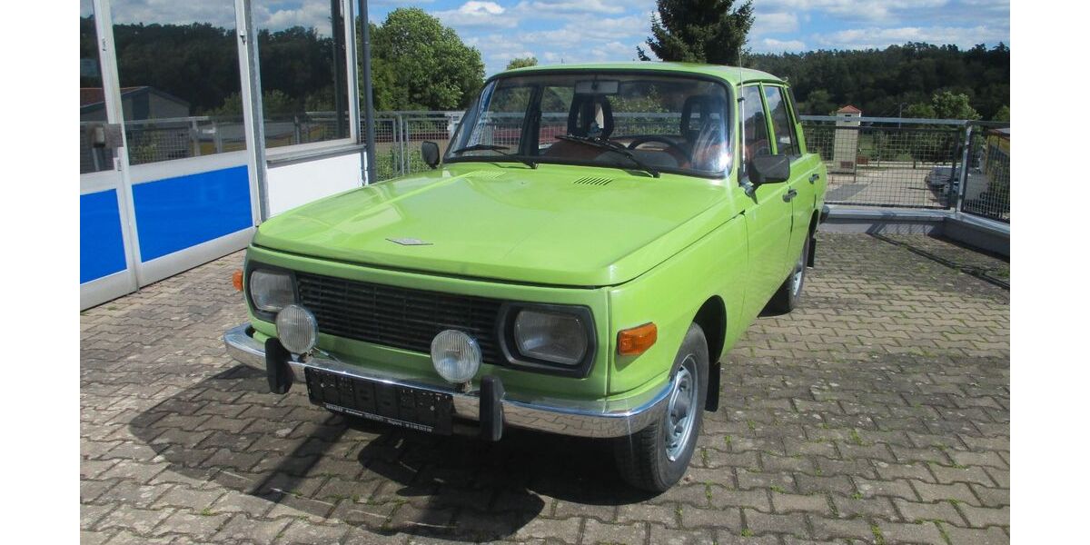 Wartburg 353 50.800 km 2.950 &euro; Rügland 91622